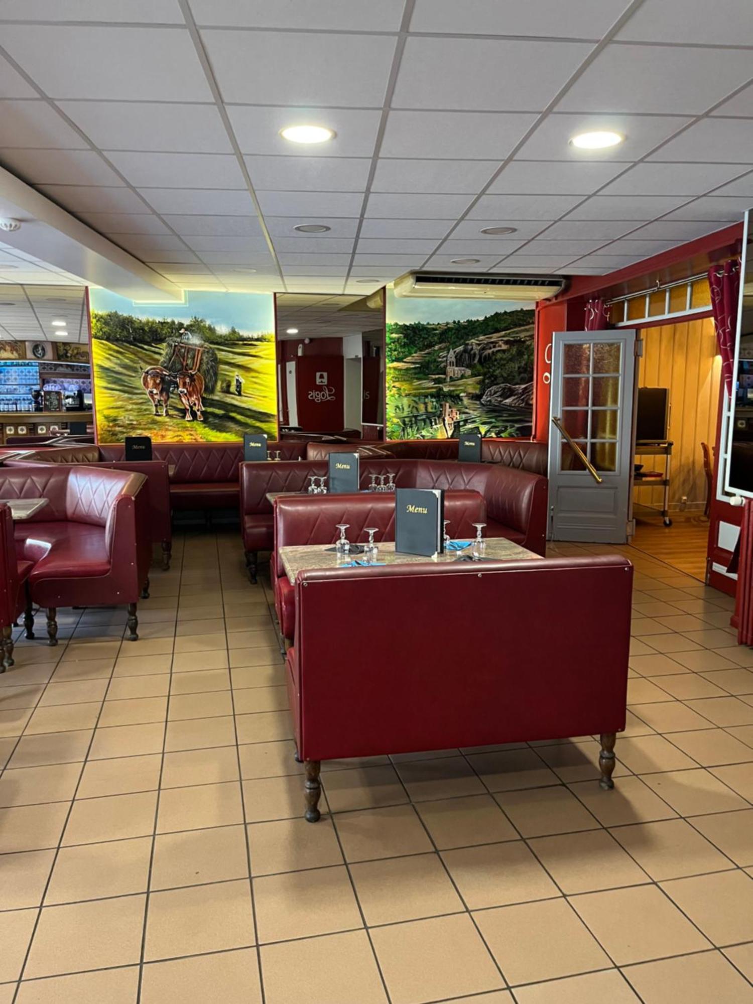 Logis Hotel Restaurant Des Voyageurs Saint-Paulien Esterno foto