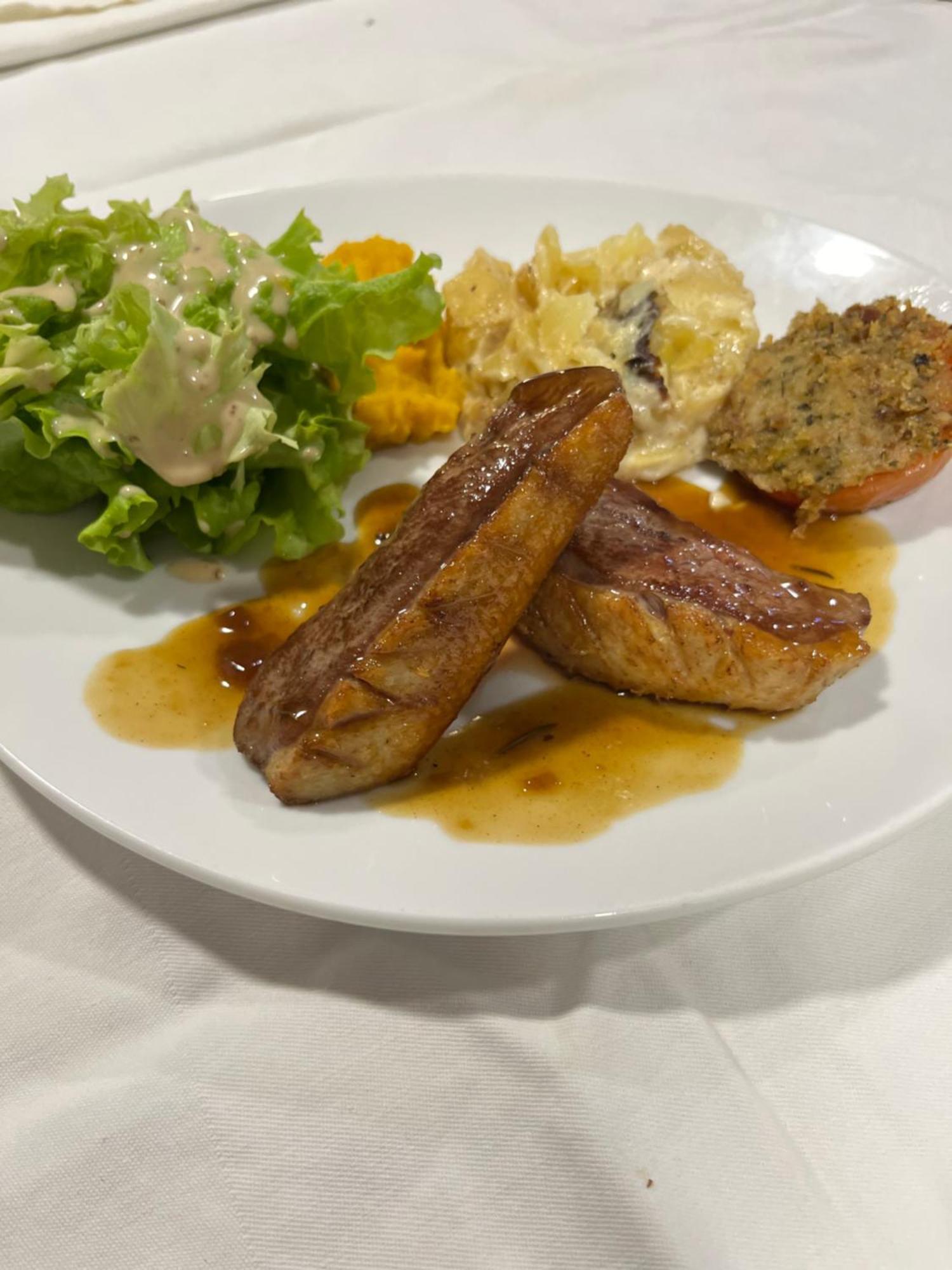Logis Hotel Restaurant Des Voyageurs Saint-Paulien Esterno foto